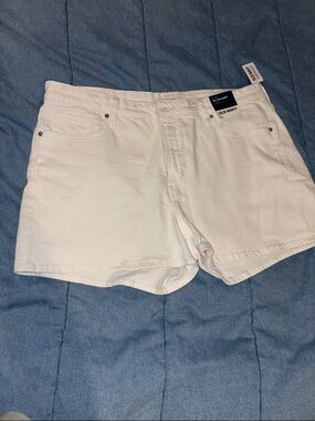 NWT Old Navy White High-Rise Denim Shorts size 18